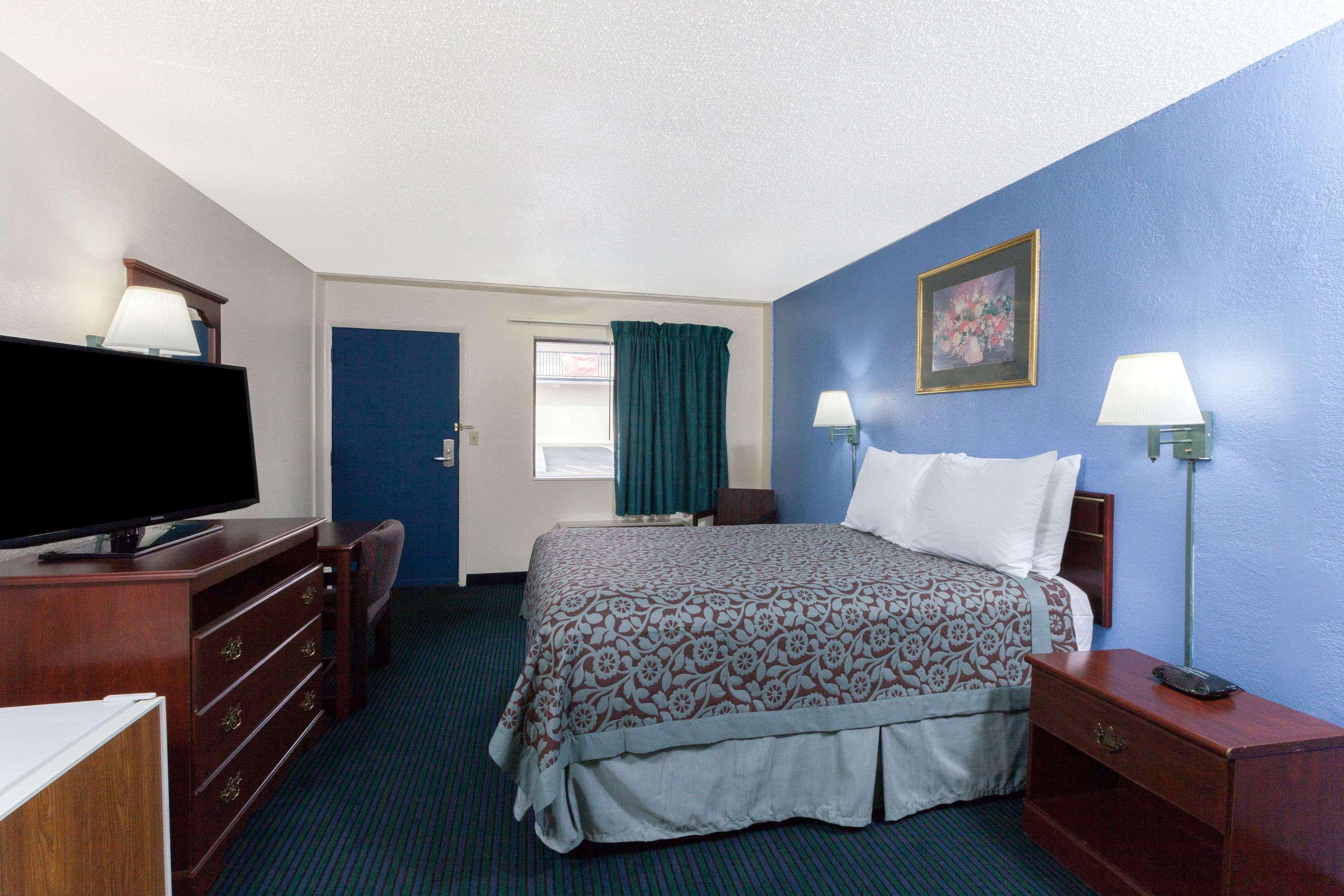 Days Inn By Wyndham Oklahoma City Fairground Экстерьер фото