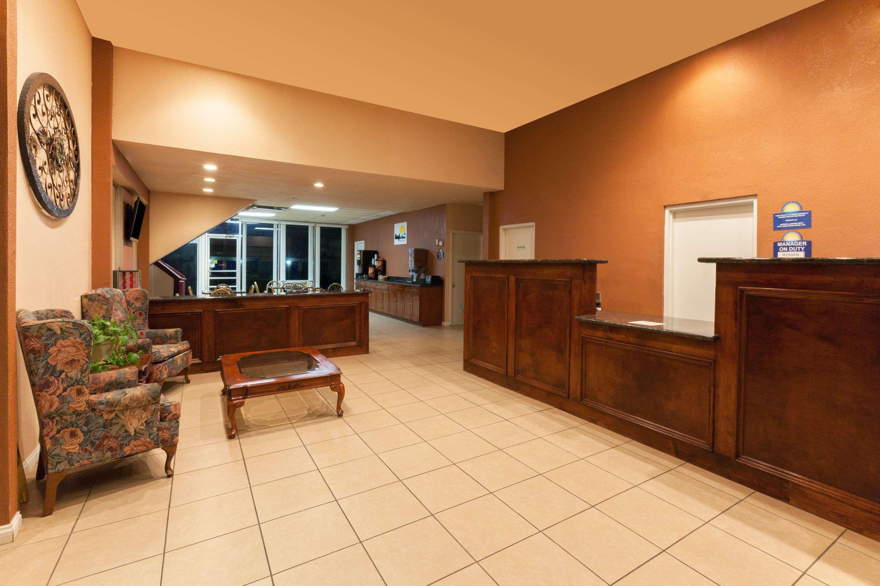 Days Inn By Wyndham Oklahoma City Fairground Экстерьер фото
